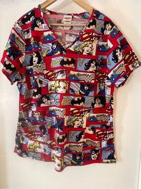 Women’s XL “Wonder Woman” nurses scrub top with front pockets